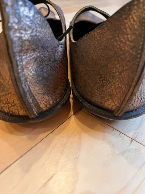 cydwoq Dust shoes, antique gold, size 37.5 - Picture 3 of 7